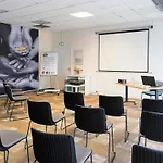 Ibis Laval Le Relais D'armor Hotel Change (Mayenne)