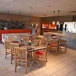 Ibis Laval Le Relais D'armor Hotel 3*