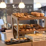 Hotel Ibis Laval Le Relais D'armor Change (Mayenne)