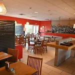 Ibis Laval Le Relais D'armor Hotel 3*