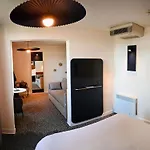Ibis Laval Le Relais D'armor 3* Change (Mayenne)