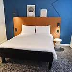 Ibis Laval Le Relais D'armor Change (Mayenne)