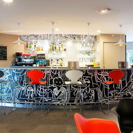 Ibis Laval Le Relais D'armor Hotel 3*