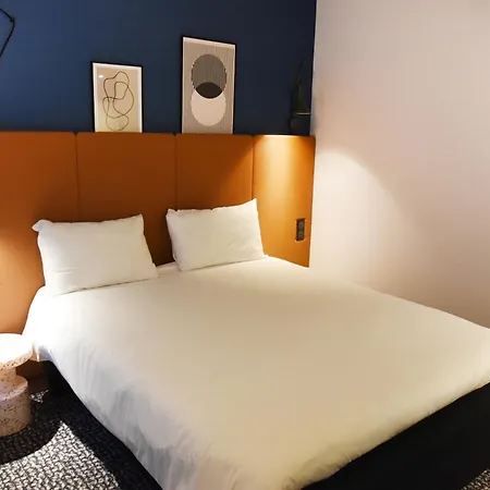 Ibis Laval Le Relais D'armor Changé