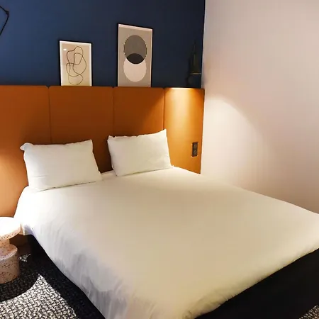 Ibis Laval Le Relais D'armor Hotel Changé