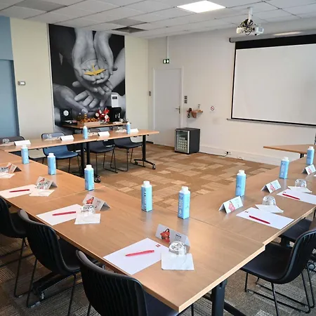 Hotel Ibis Laval Le Relais D'armor