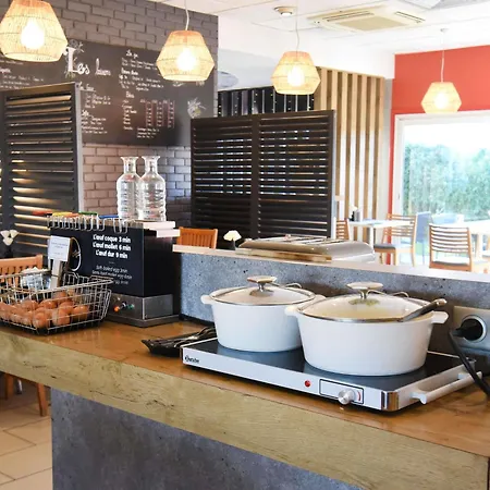 Ibis Laval Le Relais D'armor 3*