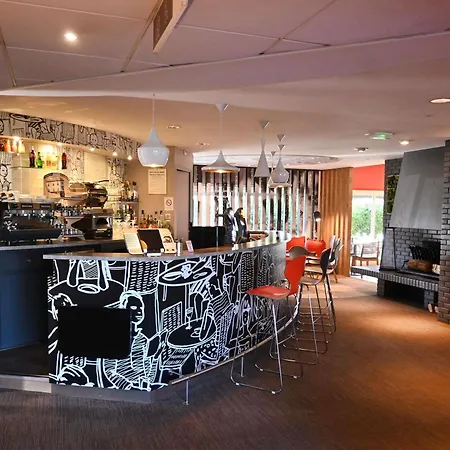 Ibis Laval Le Relais D'armor Hotel 3*