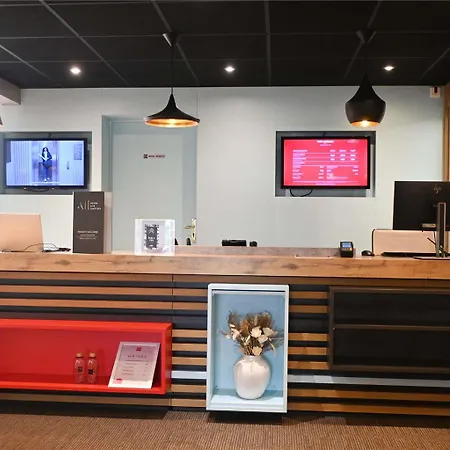 Hotel Ibis Laval Le Relais D'armor 3*