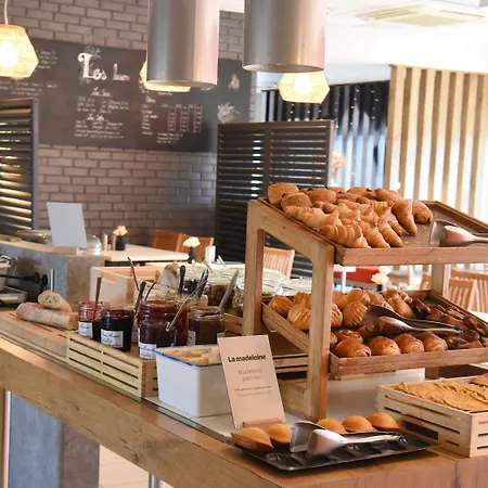 Hotel Ibis Laval Le Relais D'armor