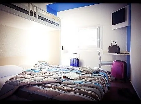 Ibis Laval Le Relais D'armor 3* Changé