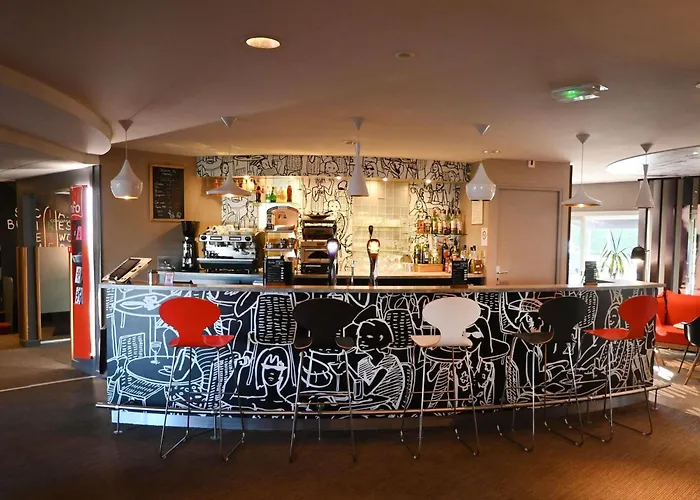 Hotel Ibis Laval Le Relais D'armor 3*