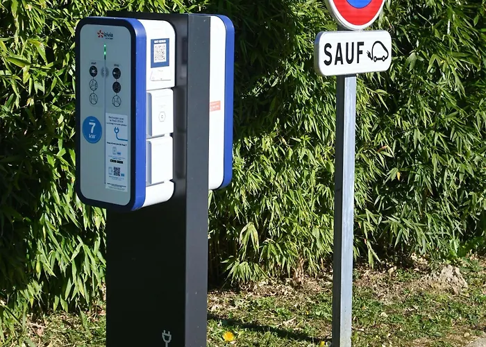 Ibis Laval Le Relais D'armor 3*