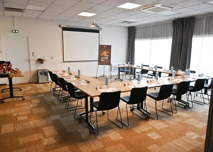 Ibis Laval Le Relais D'armor 3*