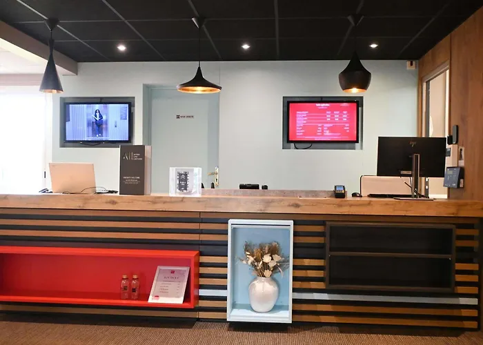 Ibis Laval Le Relais D'armor Changé