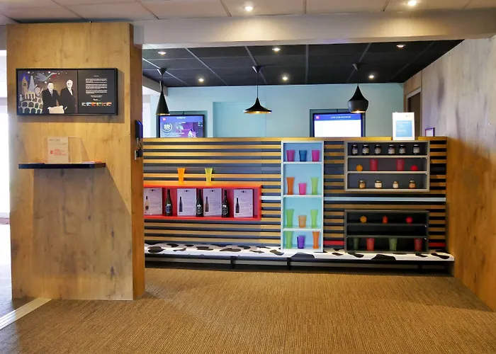 Ibis Laval Le Relais D'armor Hotel Changé